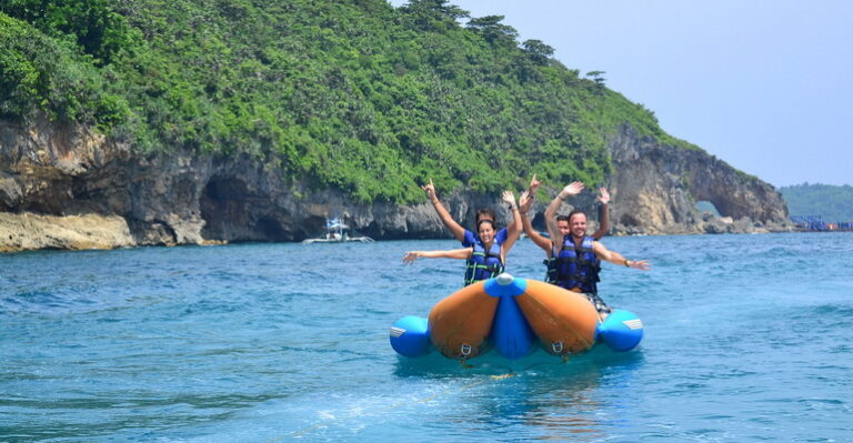 Banana-Boat-Boracay-Activities-05