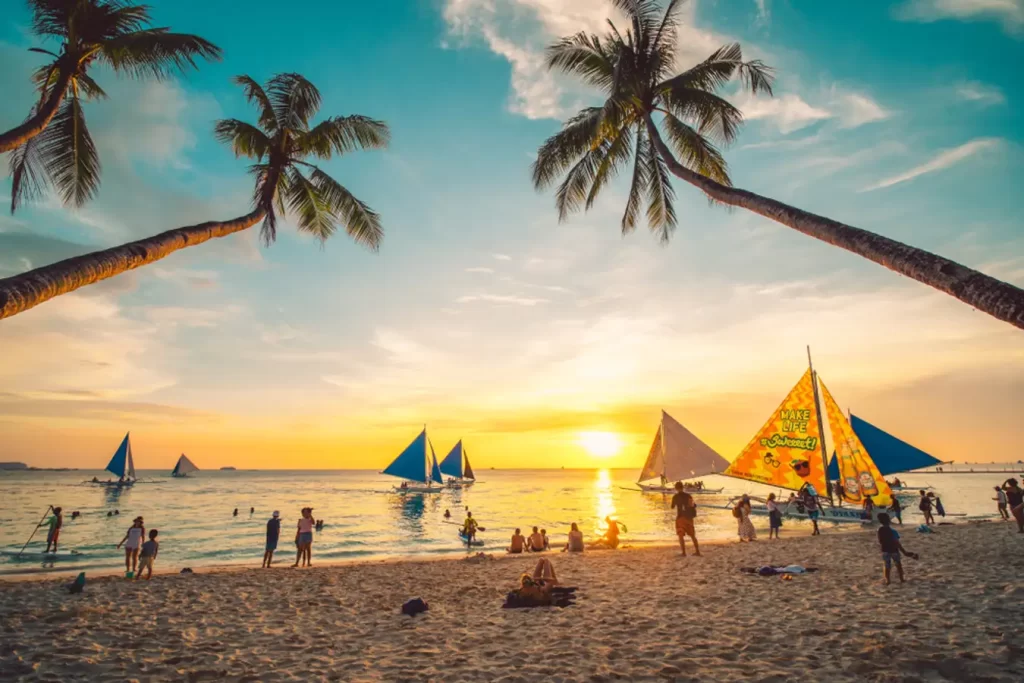 Sunset at Boracay White Beach