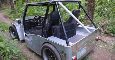 Mainland Adventures Base Camp Custom Jeep Low Cost Hotels, Activities and Transportation
