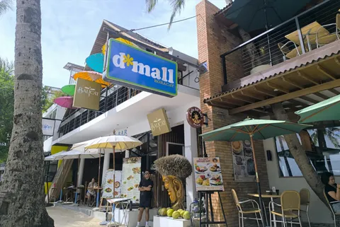 Boracay Food Guide: Where to Eat, and Must-Try Restaurants