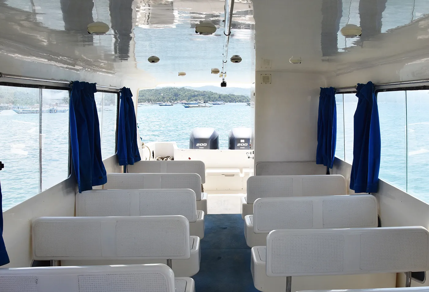 Comfortable speedboat seating