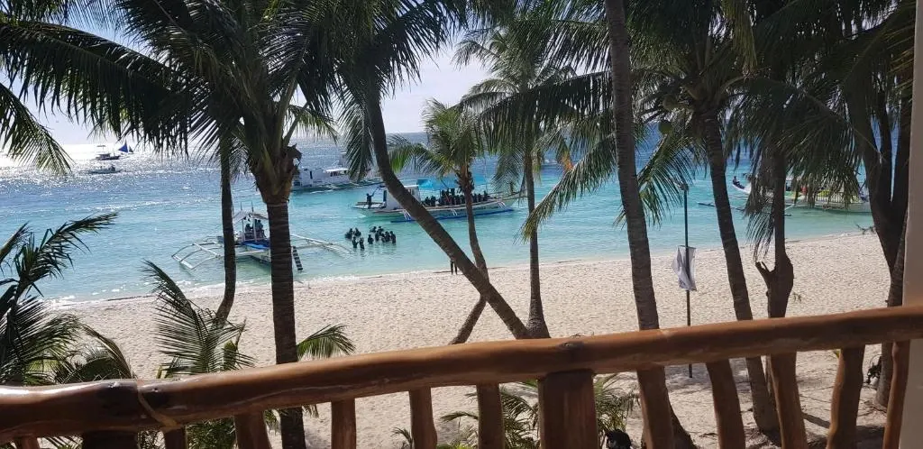 Deluxe Double Room with Seaview at DiveGurus Boracay Beach Resort, Boracay