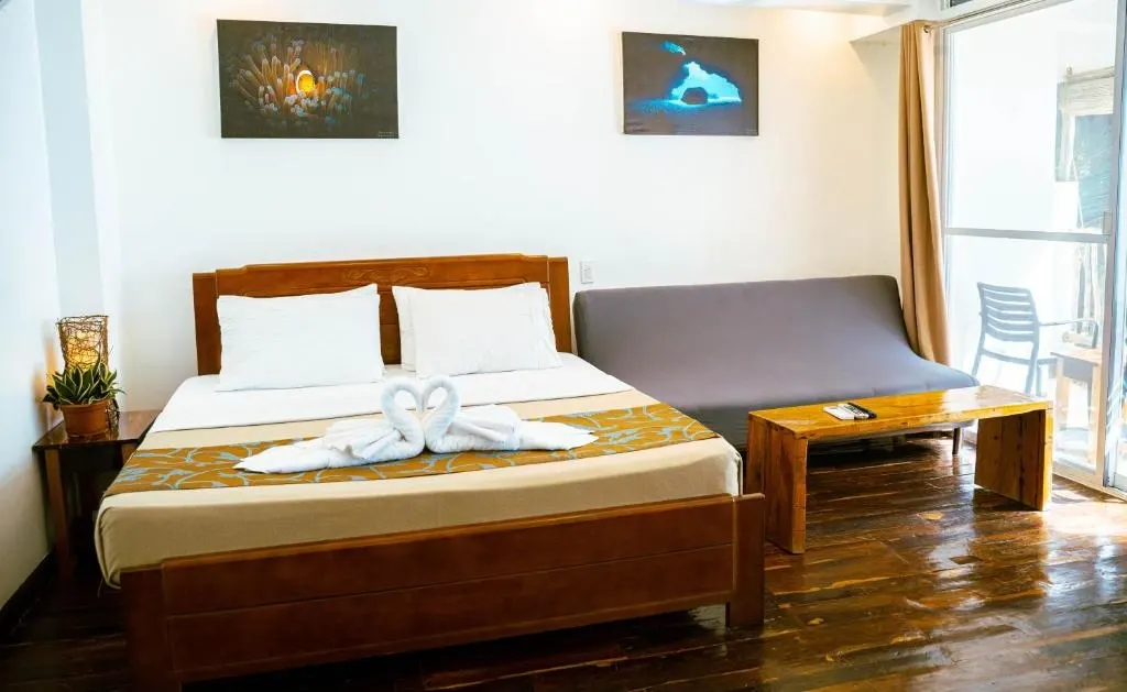 Deluxe Double Room with Seaview at DiveGurus Boracay Beach Resort, Boracay