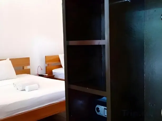 Deluxe Ground Floor at DiveGurus Boracay Beach Resort, Boracay