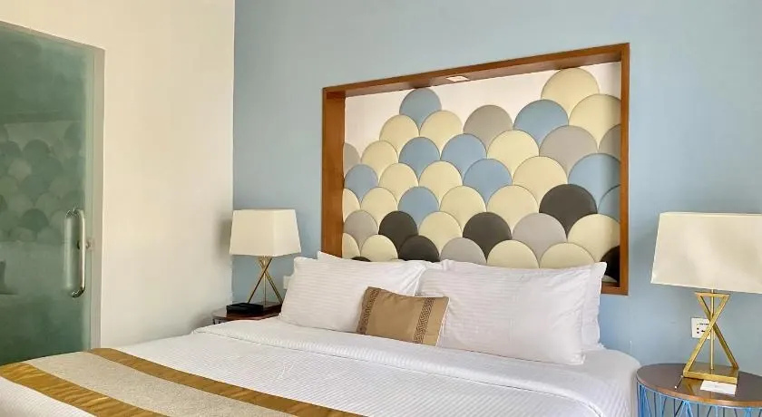 Deluxe King at Ferra Hotel and Garden Suites 3 stars out of 5, Boracay