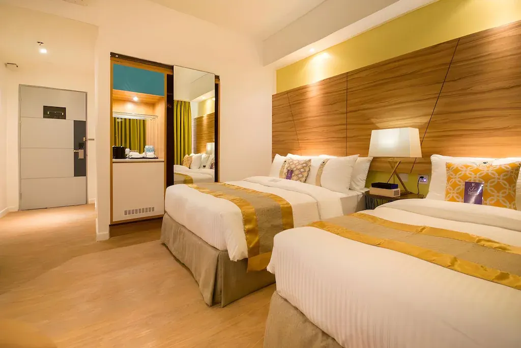 Deluxe Twin at Ferra Hotel and Garden Suites 3 stars out of 5, Boracay