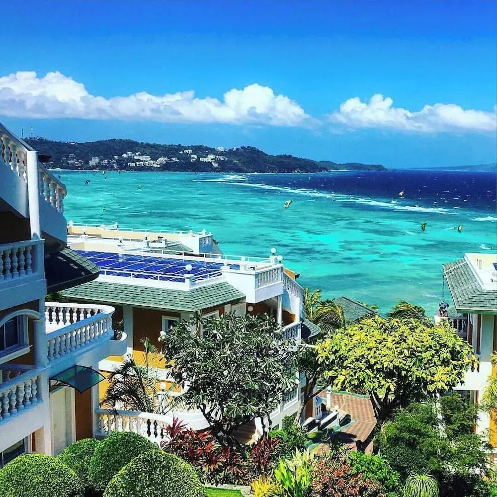 Monaco Suites de Boracay, Boracay — Photo 6