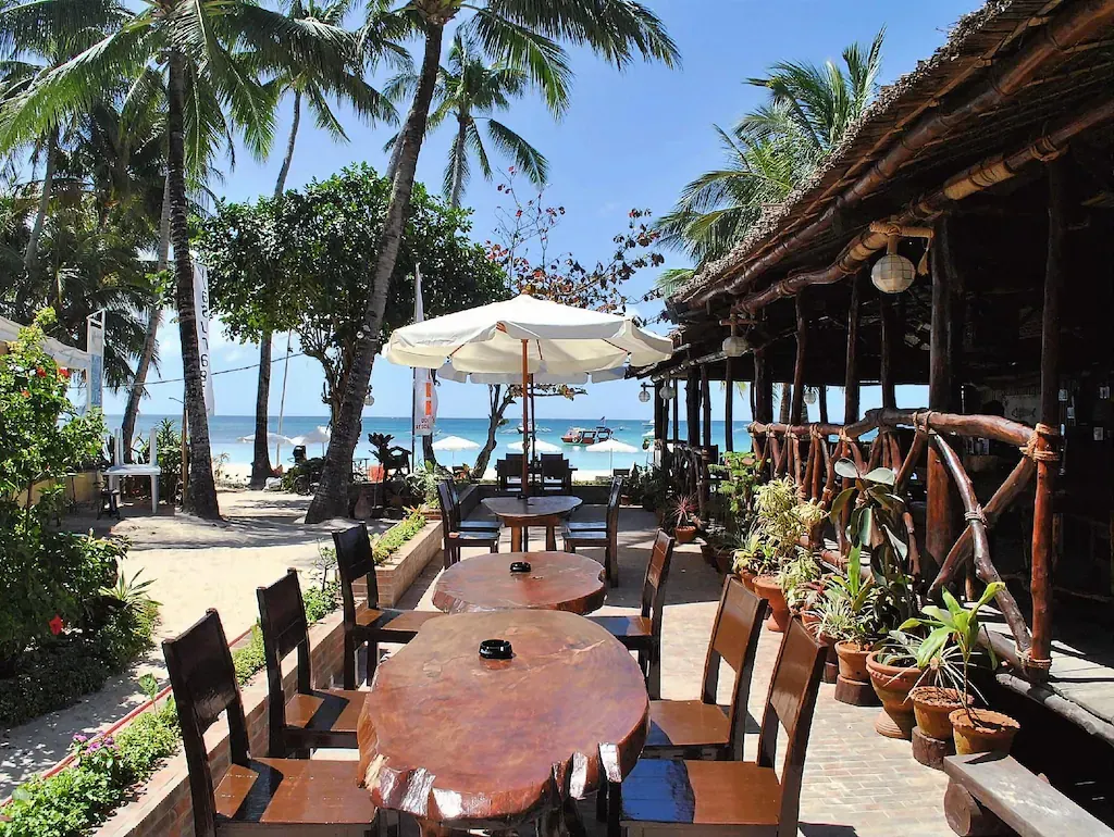 Surfside Boracay Resort and Spa, Boracay — Photo 1