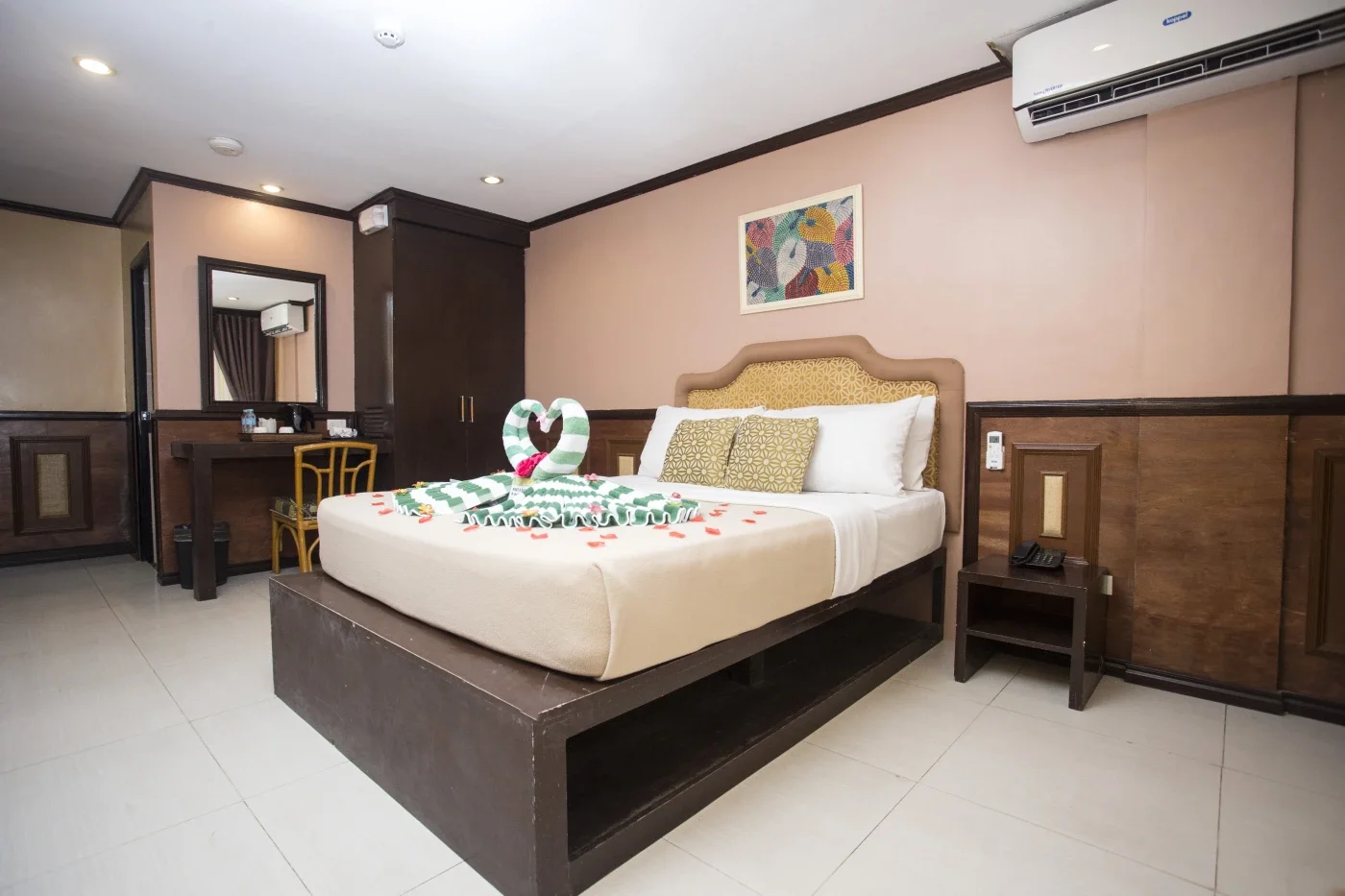 Deluxe Room with Balcony