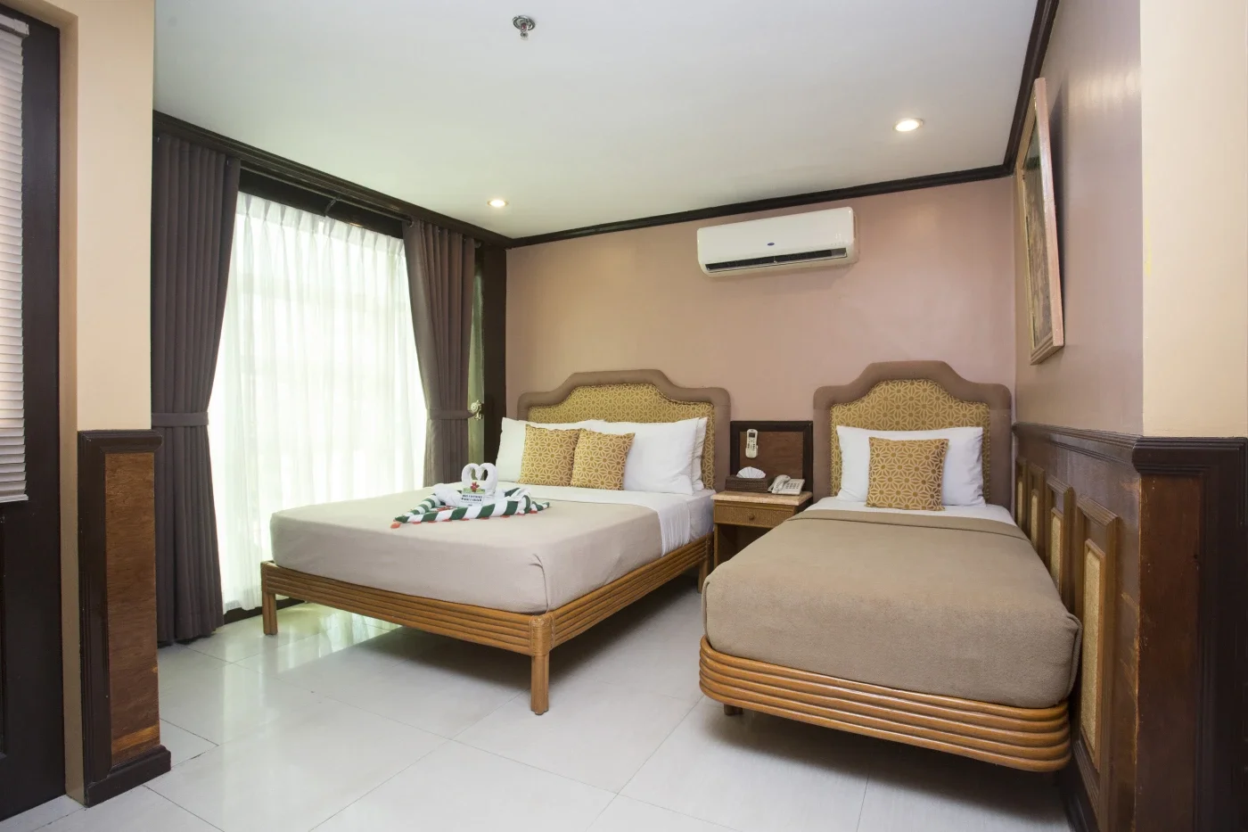 Deluxe Room with Balcony