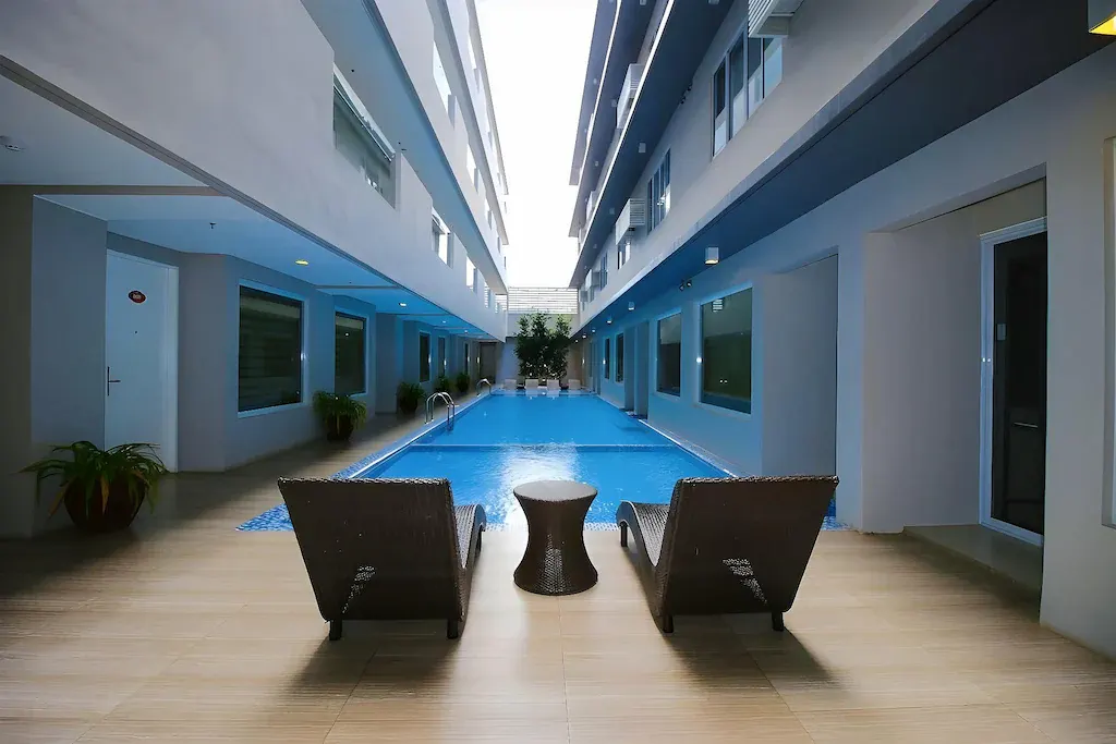Boracay Uptown Hotel, Balabag, Boracay — Photo 9