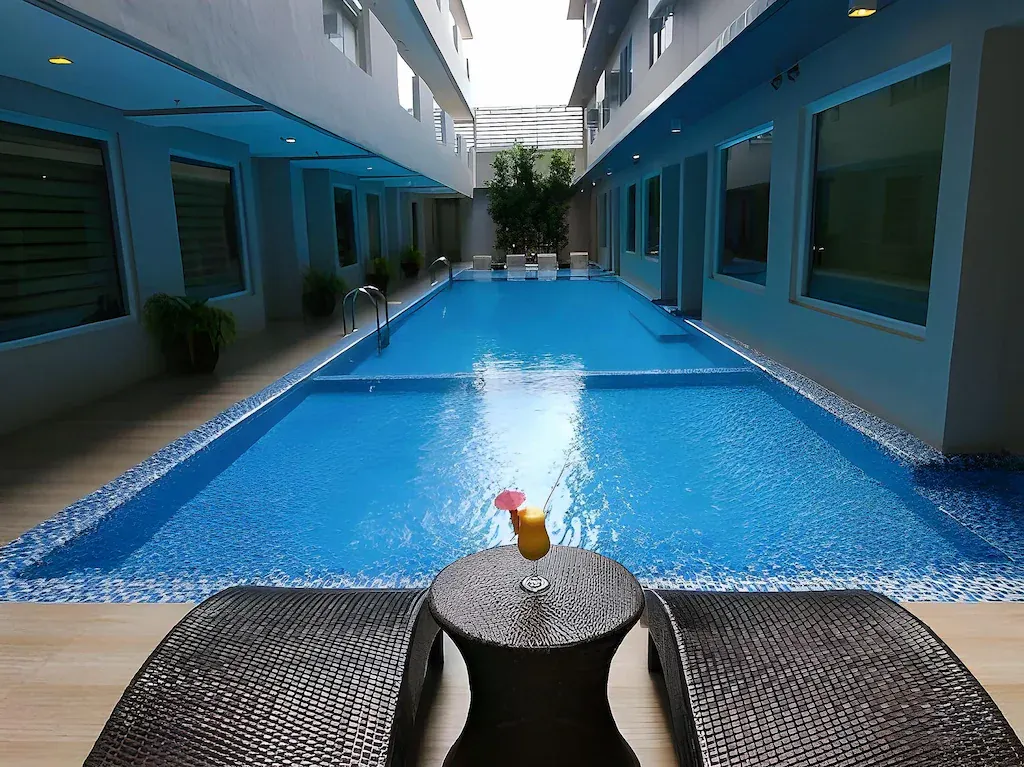 Boracay Uptown Hotel, Balabag, Boracay — Photo 10