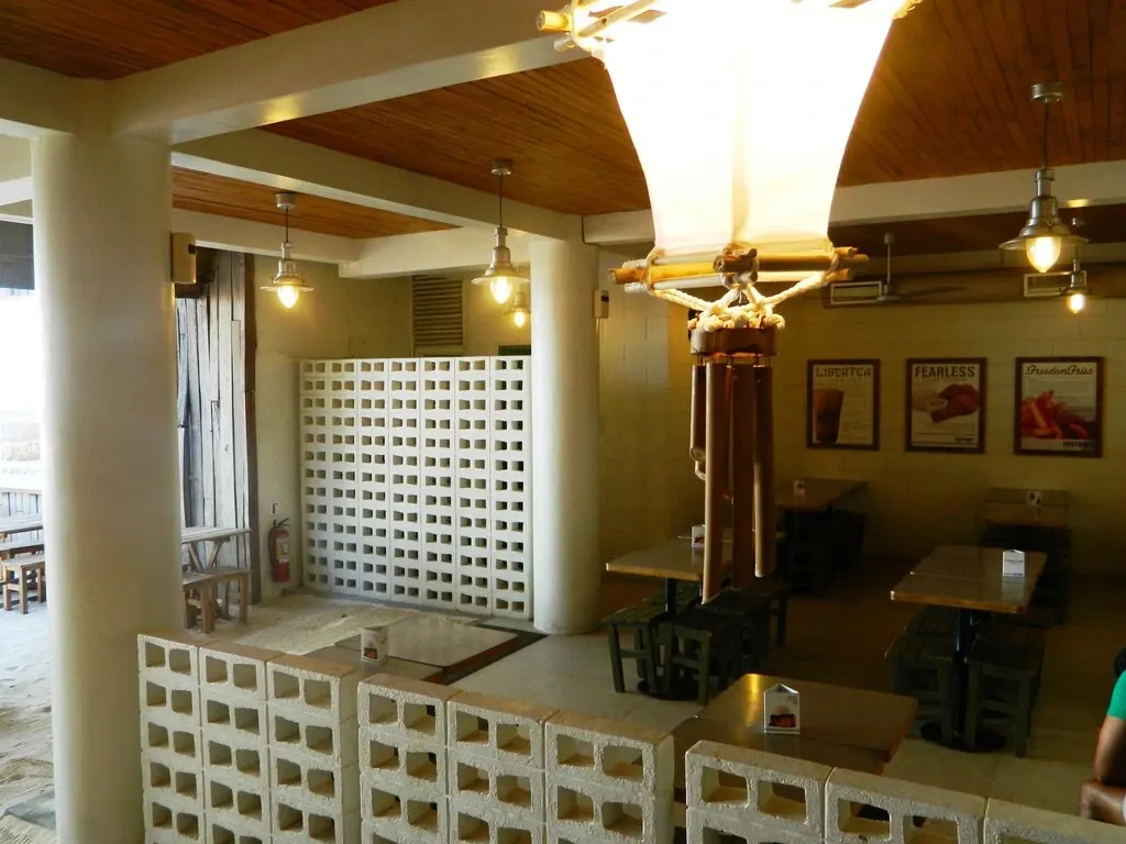 Boracay Coco Huts, Boracay — Photo 3
