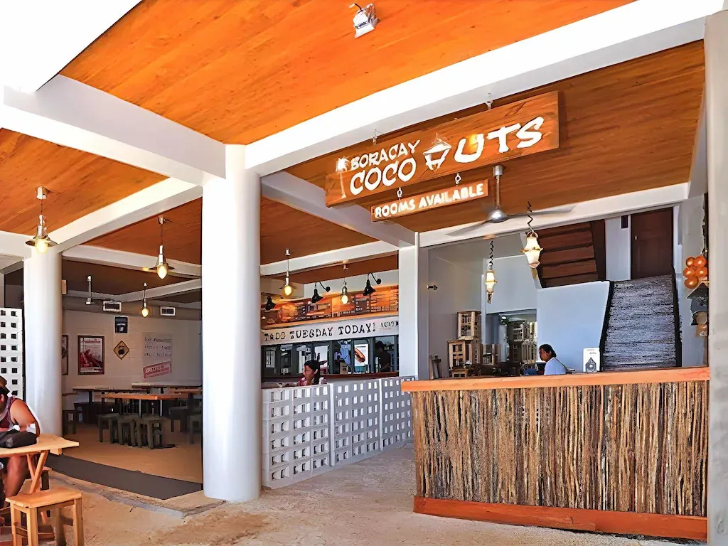 Boracay Coco Huts, Boracay — Photo 1
