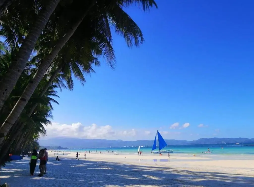 Boracay Coco Huts, Boracay — Photo 11