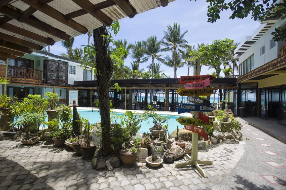 Red Coconut Beach Hotel Boracay