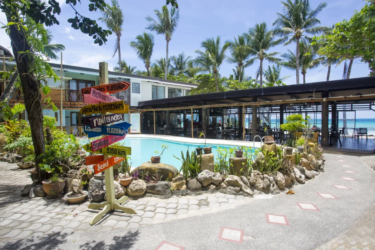 Red Coconut Beach Hotel Boracay