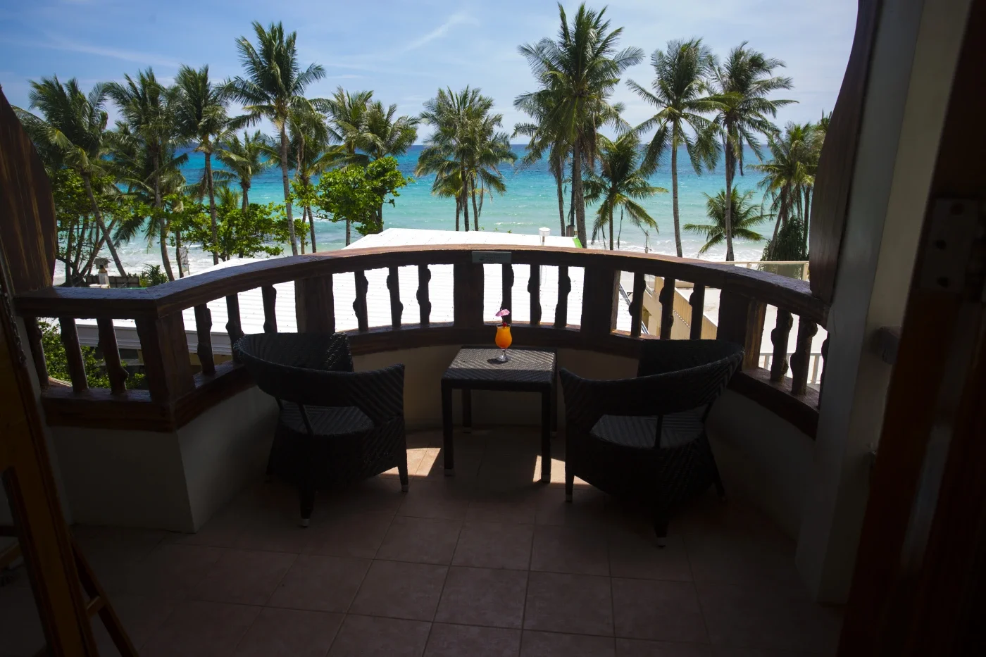 Suite Pool View