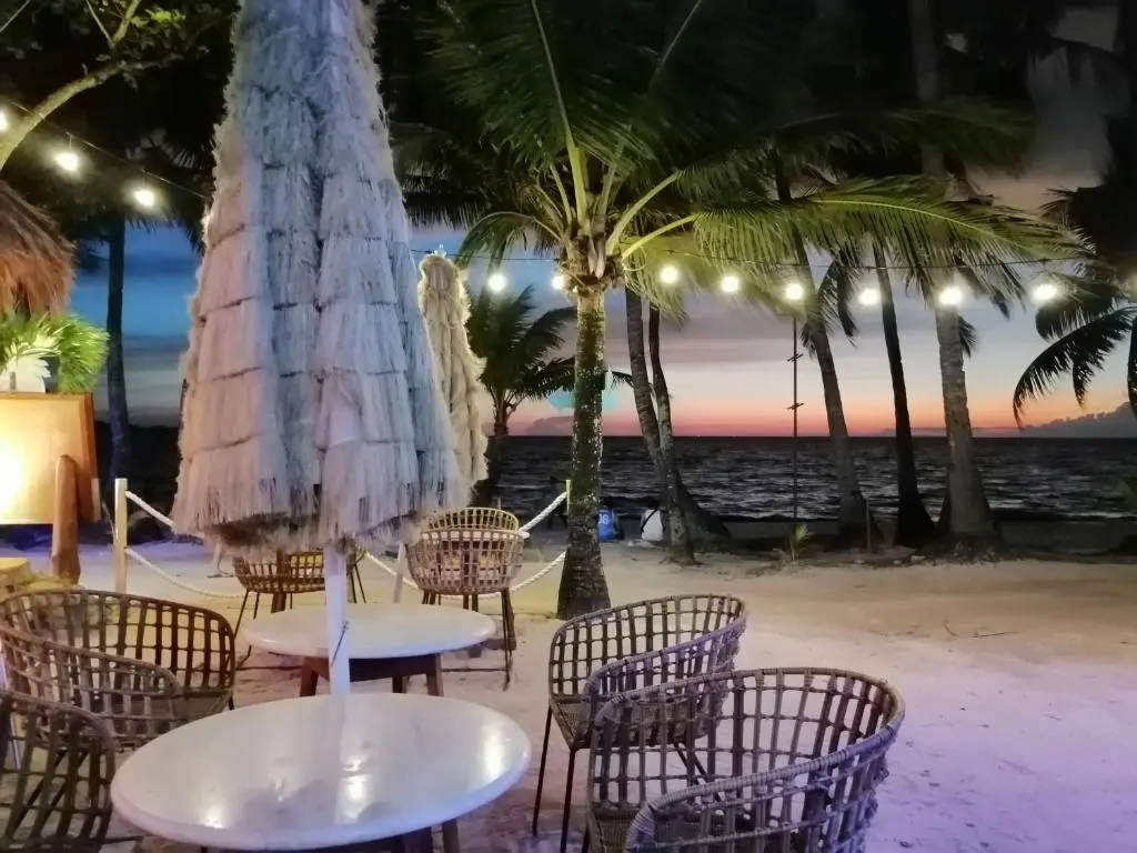 Casa Pilar Beach Resort, Boracay — Photo 1