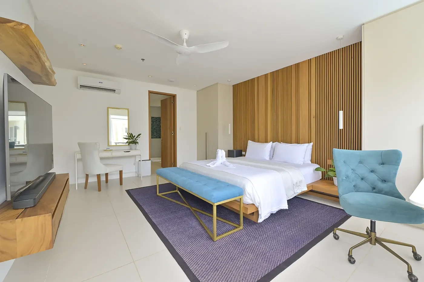 3 Bedroom Penthouse Panoramic Paradise