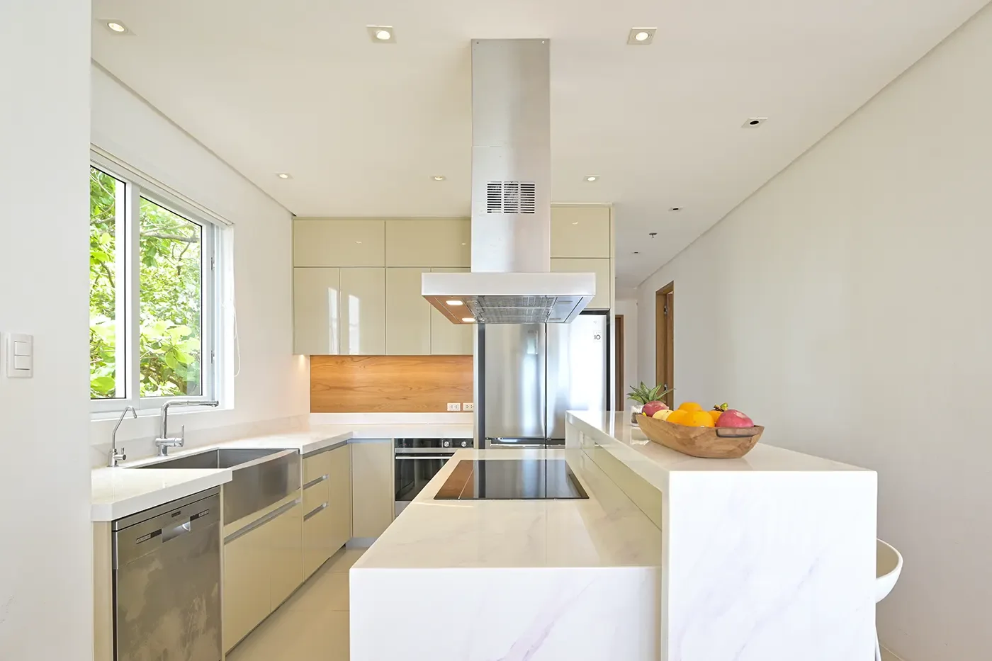 3 Bedroom Penthouse Panoramic Paradise