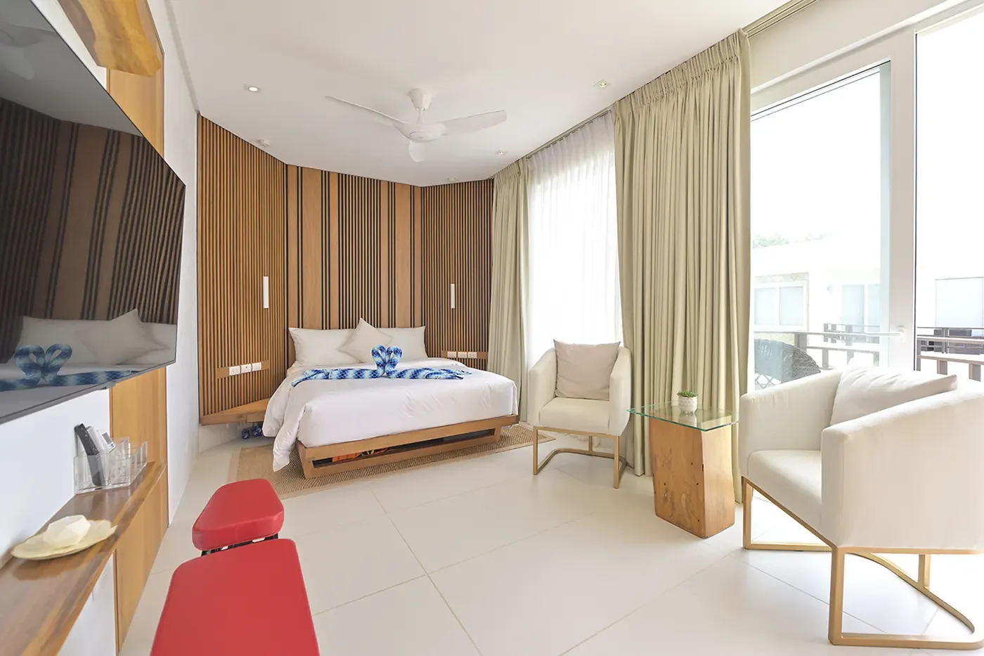 3 Bedroom Penthouse Panoramic Paradise