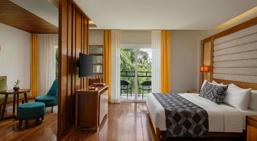 Junior King Suite