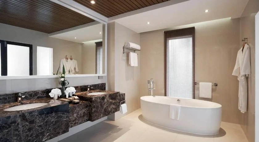 Junior King Suite