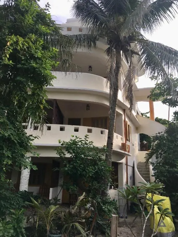 Wind Riders Inn and Cafe, Balabag, Boracay — Photo 12