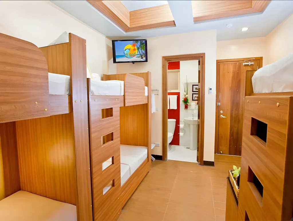 Bunk Pod E & H at Bpod Hotel Boracay, Boracay