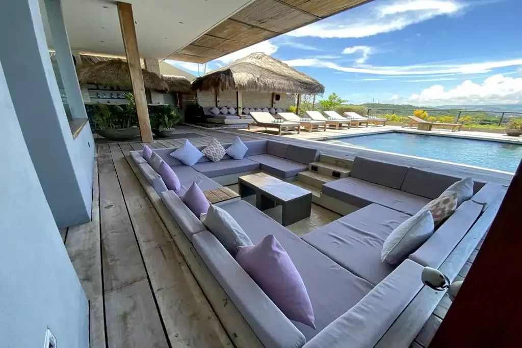 Sunken lounge beside the pool