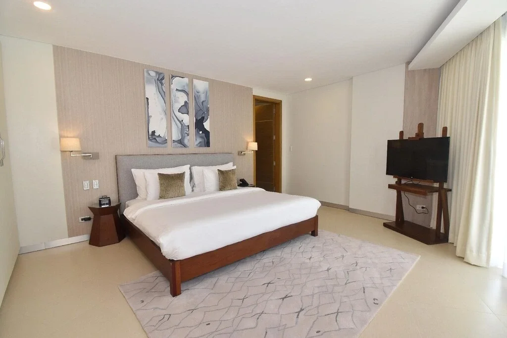 Premier Suite One Bedroom Pool View