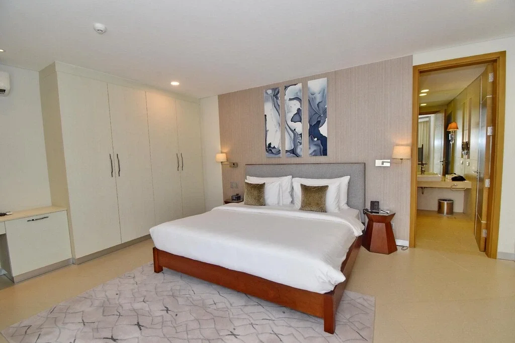 Premier Suite One Bedroom Pool View