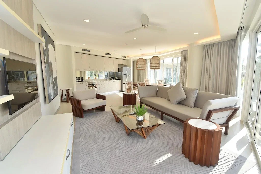 Premier Suite One Bedroom Pool View