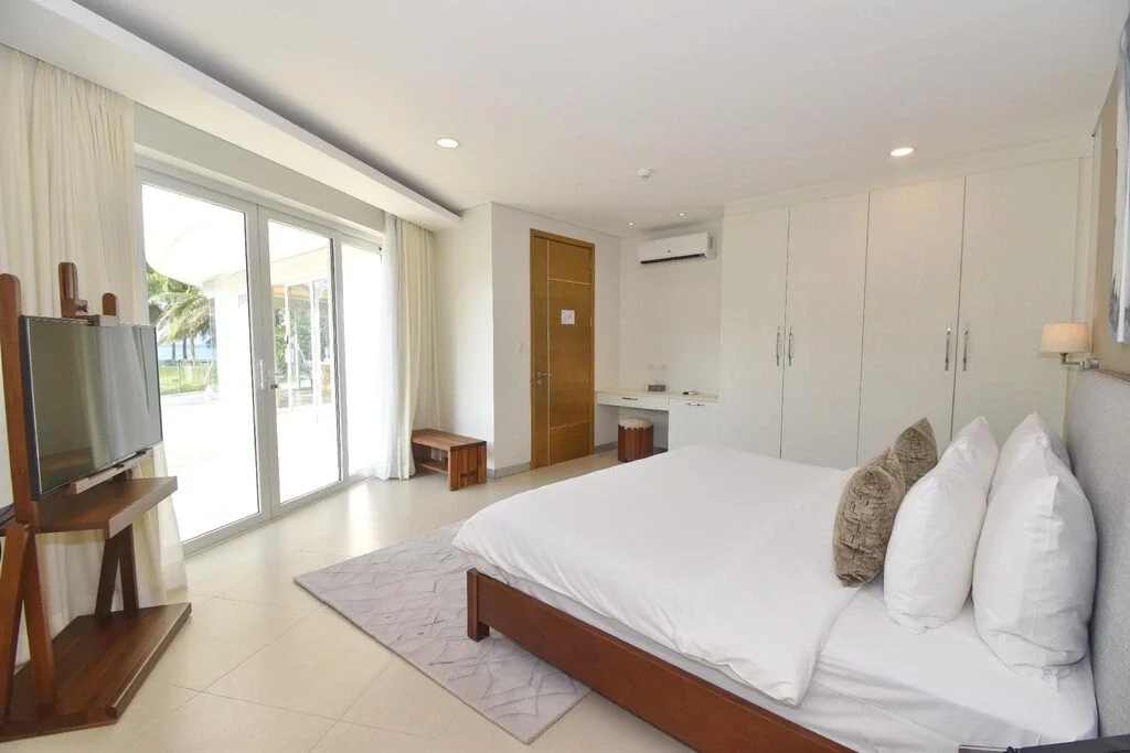 Premier Suite One Bedroom Pool View