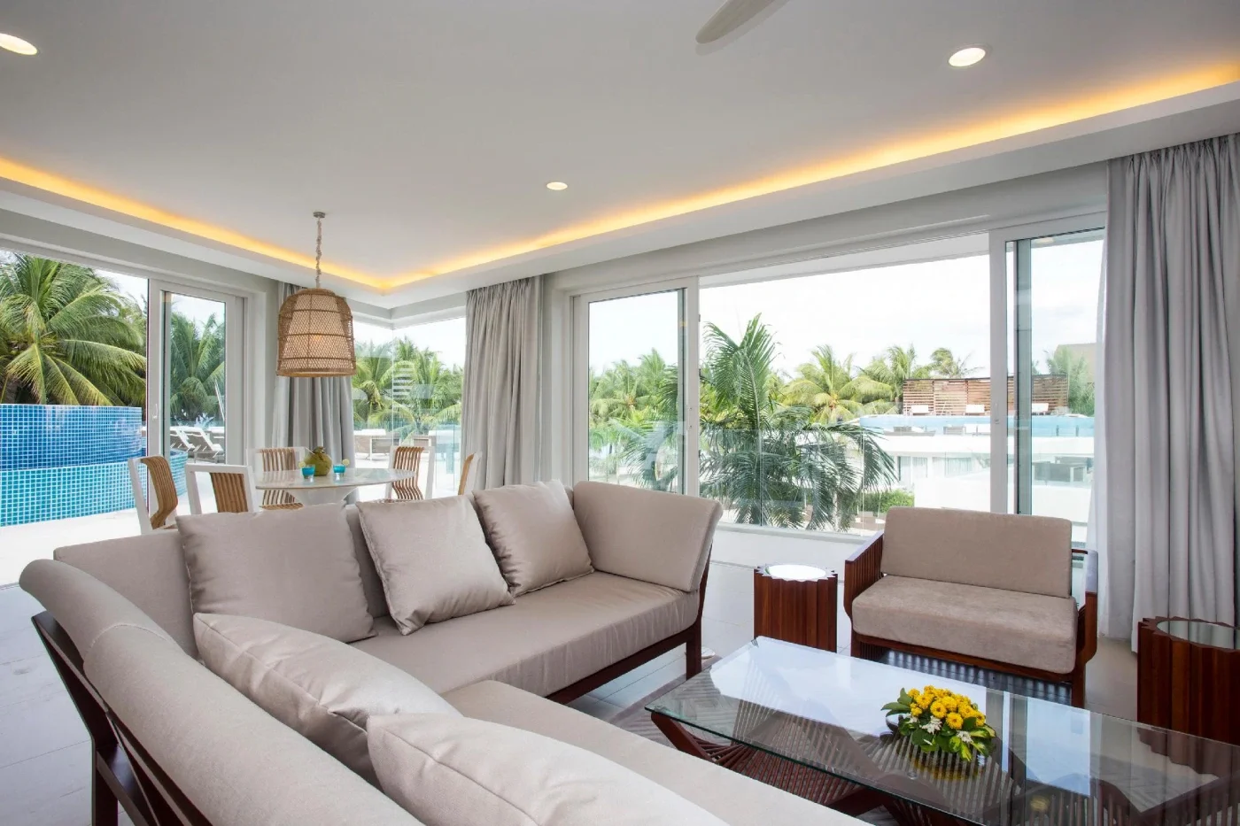 Presidential Miami Suite Four Bedroom Sea View with Private Pool