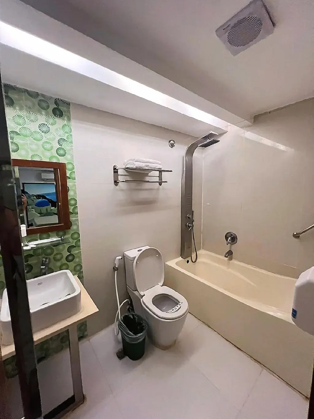 Euro Suite 1 at Eurotel Boracay, Balabag, Boracay