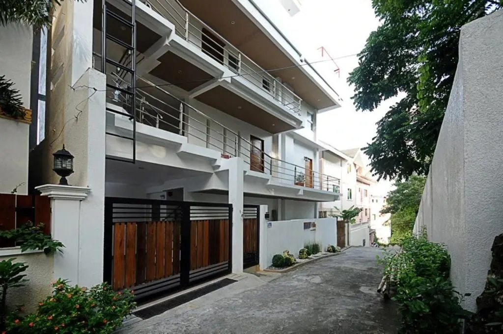 Bluewaves Westcliff Villa, Boracay — Photo 4