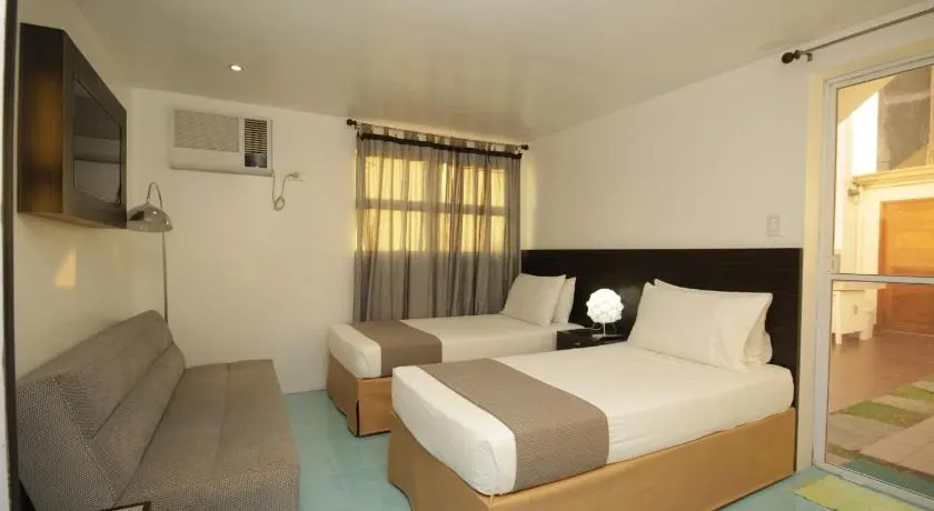Deluxe Double or Twin Room at Bluewaves Westcliff Villa, Boracay