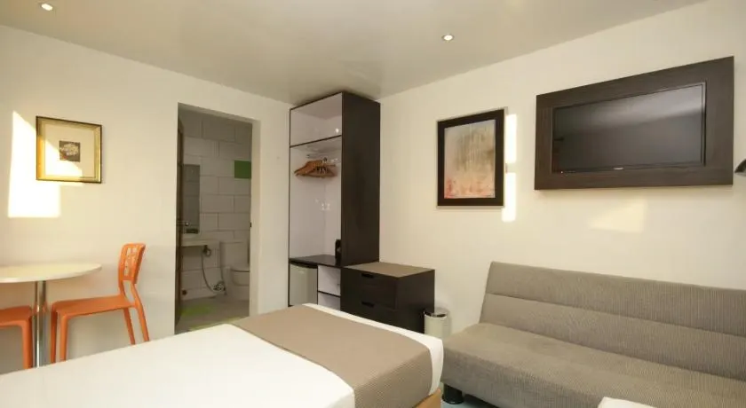 Deluxe Double or Twin Room at Bluewaves Westcliff Villa, Boracay