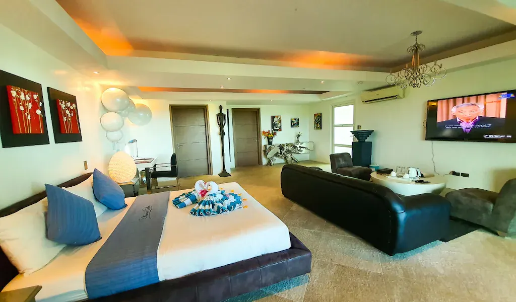 Diamond Studios at Lingganay Boracay Hotel Resort, Boracay