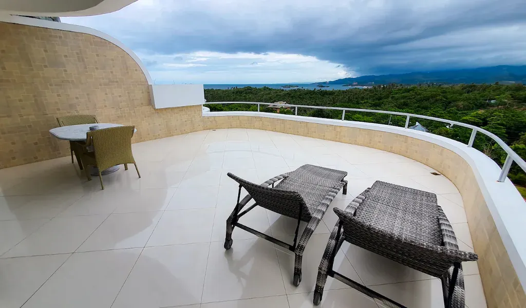 1 Bedroom Deluxe Suite at Lingganay Boracay Hotel Resort, Boracay