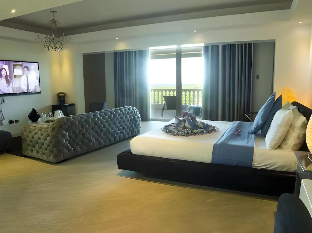 Diamond Designer Studio at Lingganay Boracay Hotel Resort, Boracay