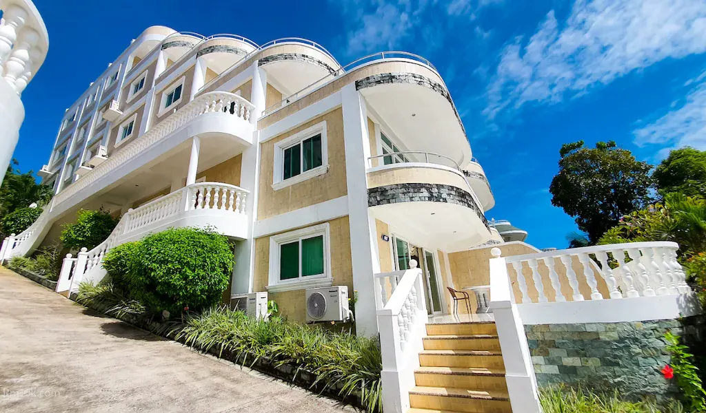 2 Bedroom Deluxe Suite at Lingganay Boracay Hotel Resort, Boracay