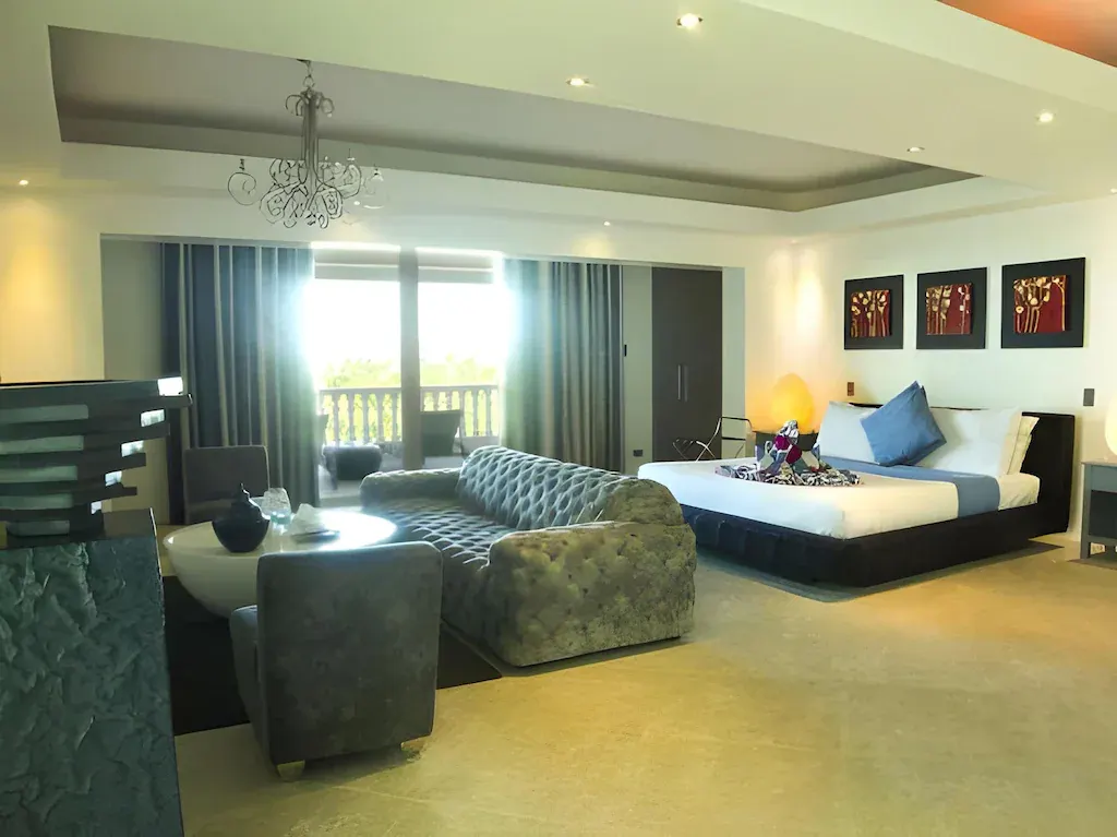 Diamond Designer Studio at Lingganay Boracay Hotel Resort, Boracay