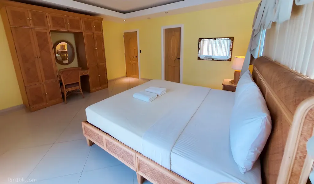 1 Bedroom Deluxe Suite at Lingganay Boracay Hotel Resort, Boracay