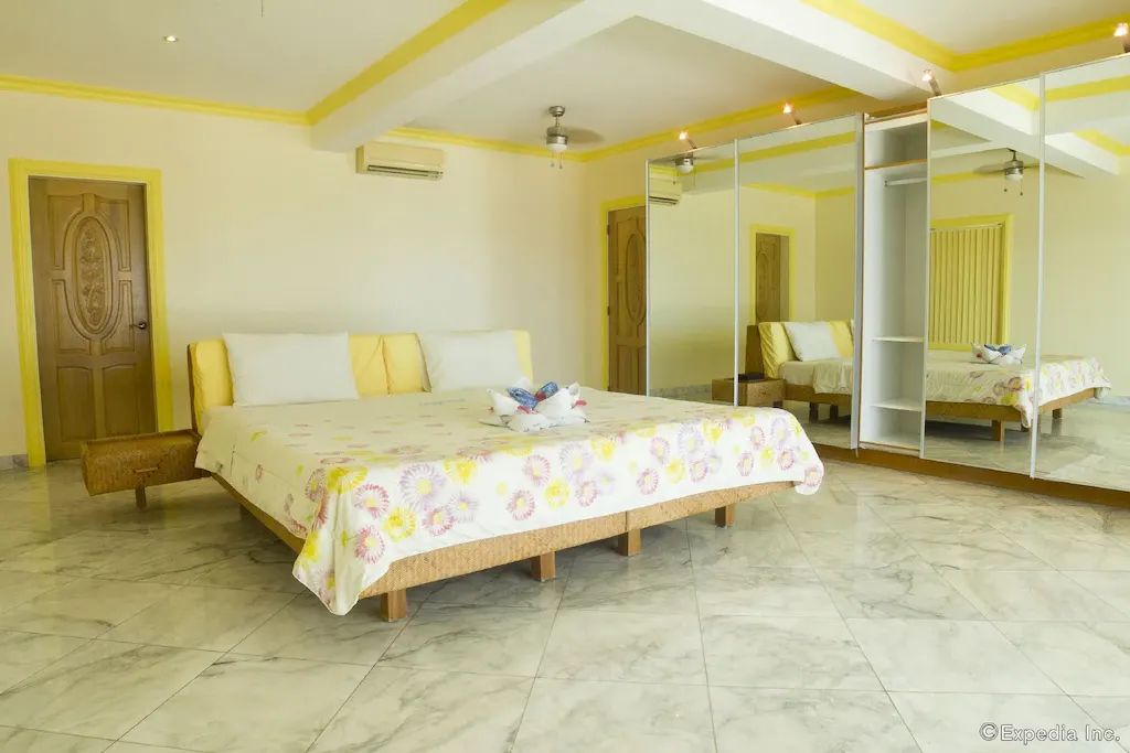 2 Bedroom Deluxe Suite at Lingganay Boracay Hotel Resort, Boracay