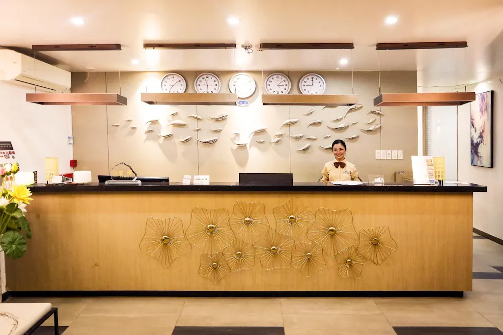 Erus Suites Hotel Boracay, Boracay — Photo 4