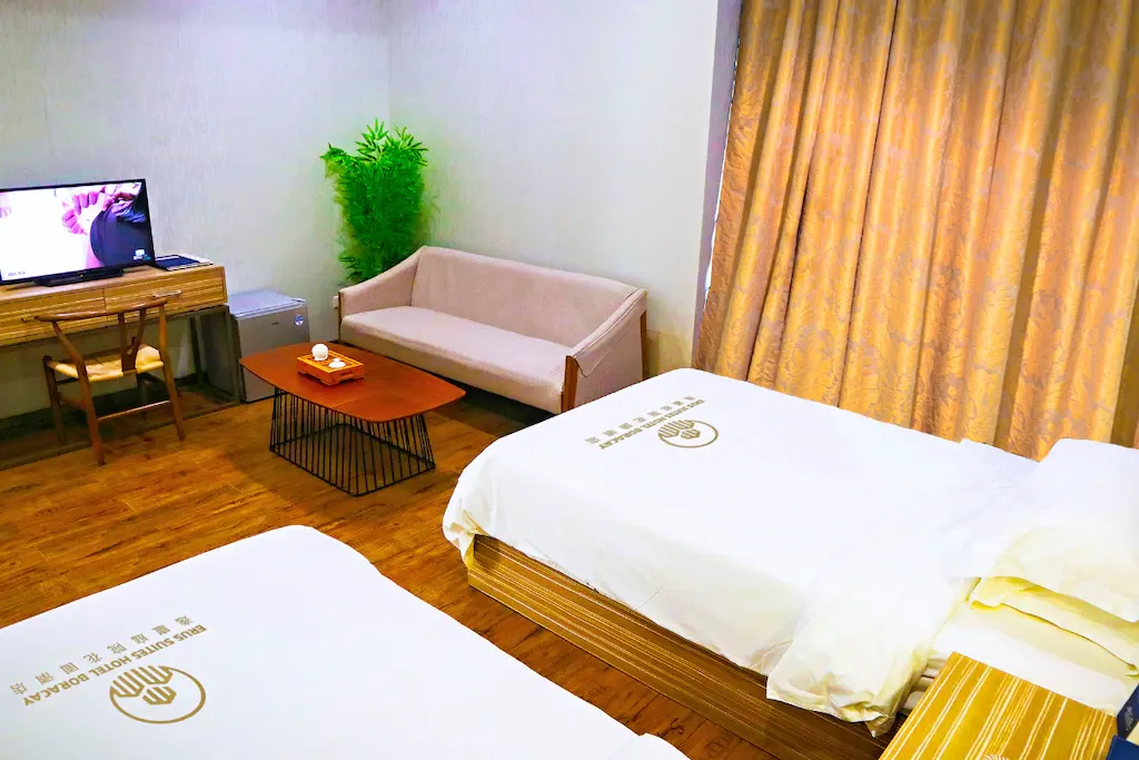 Suite Room at Erus Suites Hotel Boracay, Boracay