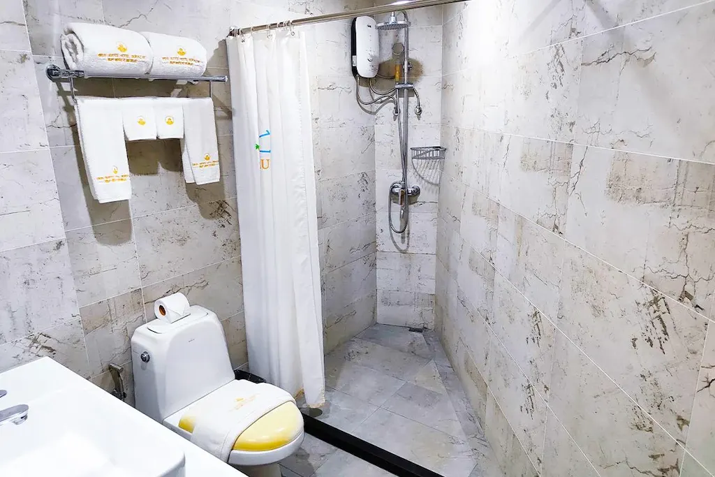 Standard at Erus Suites Hotel Boracay, Boracay